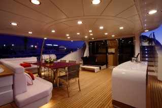 Benetti Tradition 105 superyacht upper deck.png